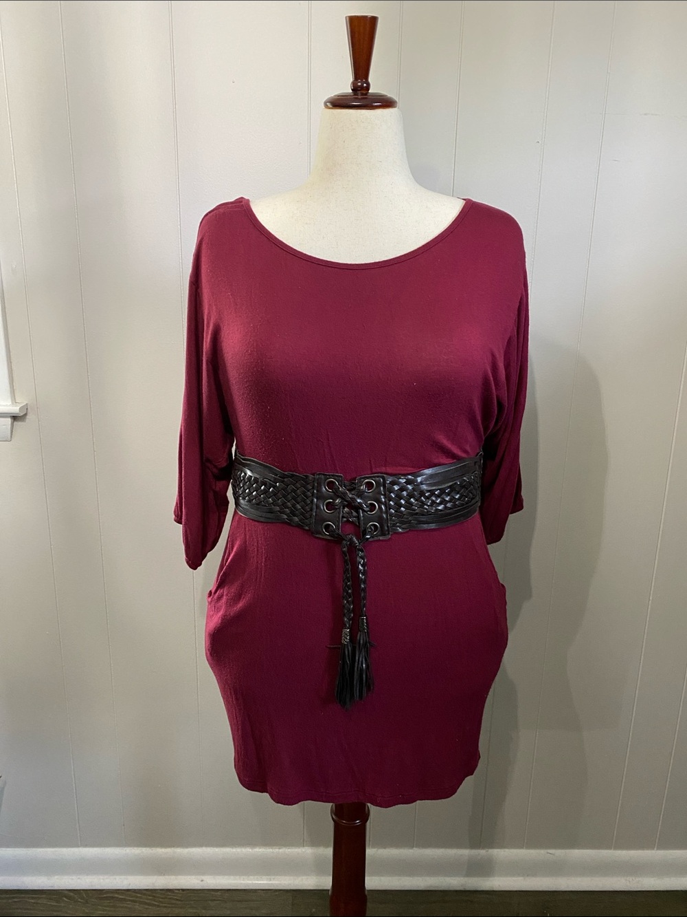 Women's Scoop Neck Burgundy Tunic Dress with Waist Belt